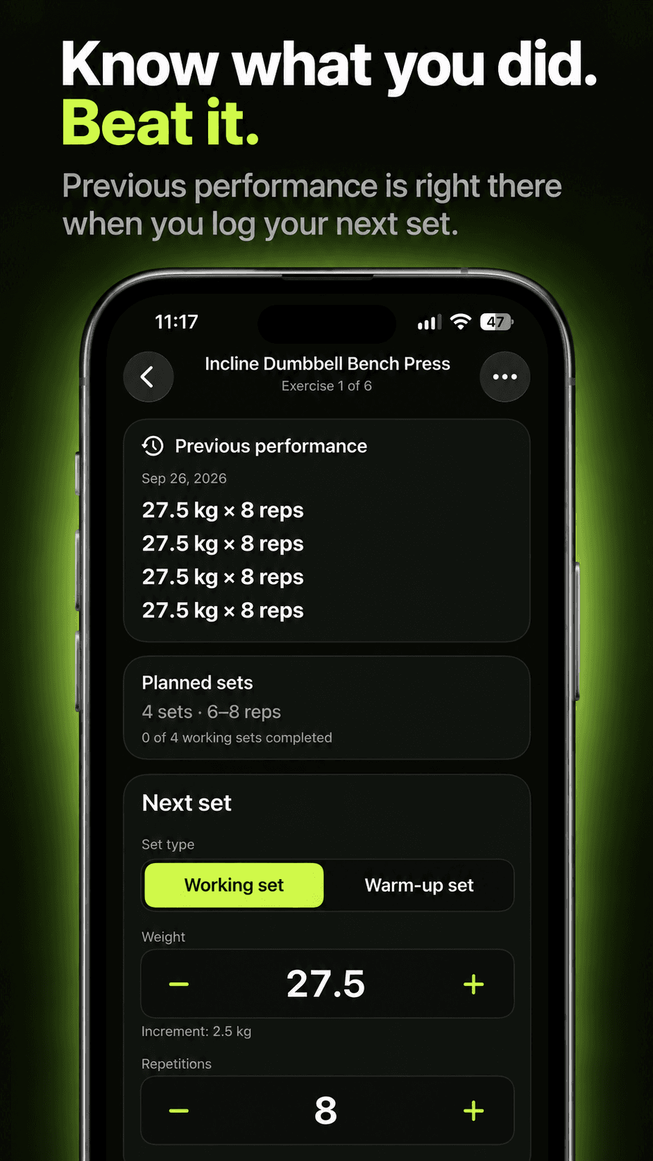 OneTap Gym Log set-logging screen showing previous performance beside the next-set controls.